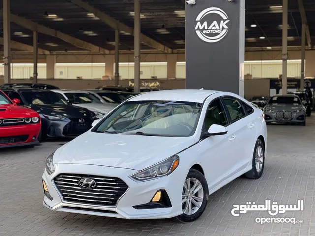 2.5L V4 / LOW MILEAGE / BIG SCREEN / CAR PLAY ANDROID AUTO / IN PERFECT CONDITION