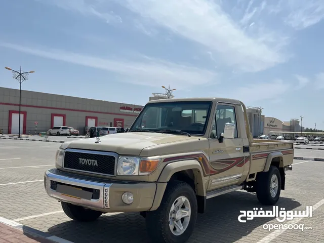 Toyota Land Cruiser 2010 in Buraimi