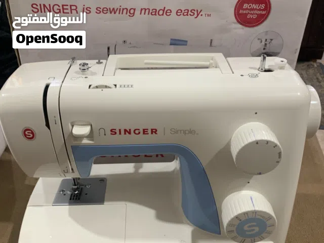 ماكينة خياطة سنجر سيمبل Singer Simple 3221 شبه جديدة بالكرتون