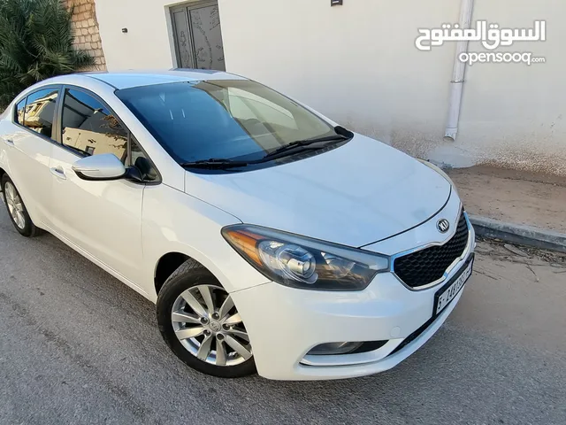 Used Kia K3 in Zawiya