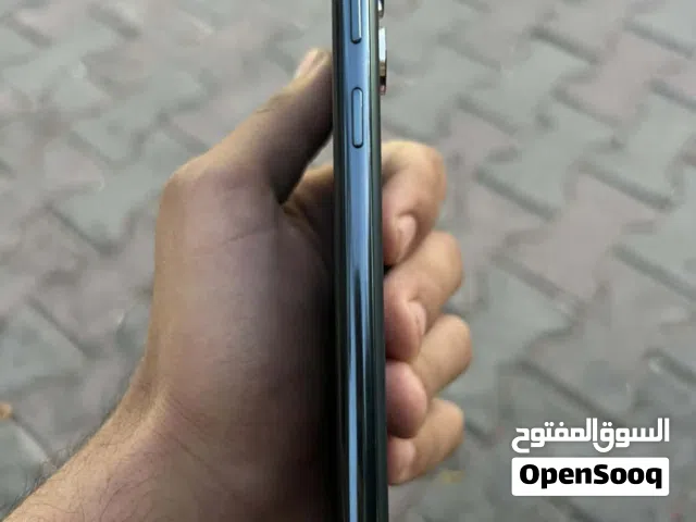 جهاز سامسونج s22 ألترا ذاكرة 512 رام 12 جهاز بحالت الوكالة ولا خدش افحص وين ما بدك