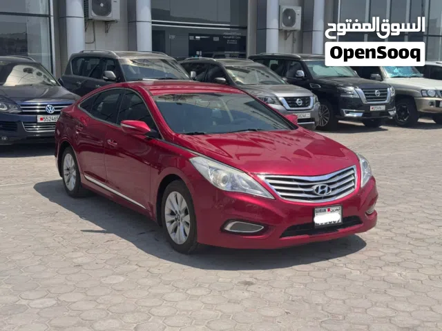 2012 Hyundai Azera Standard