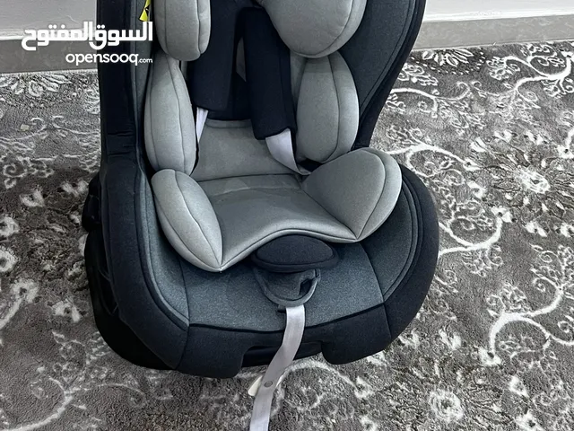 مقعد اطفال السيارة ماركه