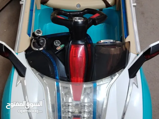 سيارة شحن اطفال مميزة وعملية للأطفال للمرح داخل وخارج المنزل والحدائق