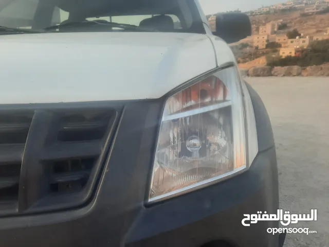 Used Isuzu D-Max in Jerash