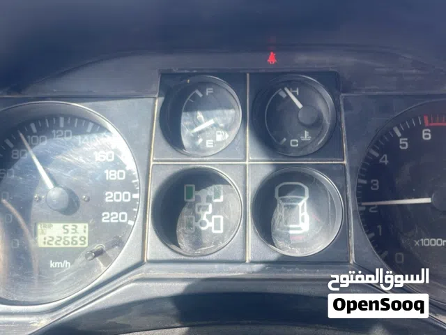 2003 ميتسوبيشي باجيرو GLS