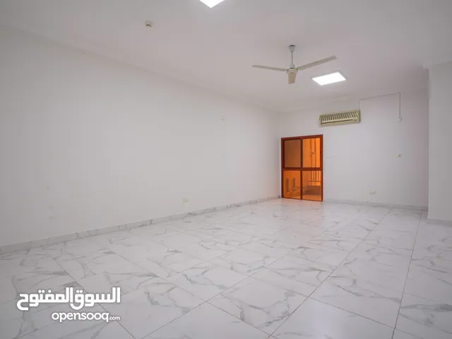 200m2 3 Bedrooms Apartments for Rent in Central Governorate Jid Ali