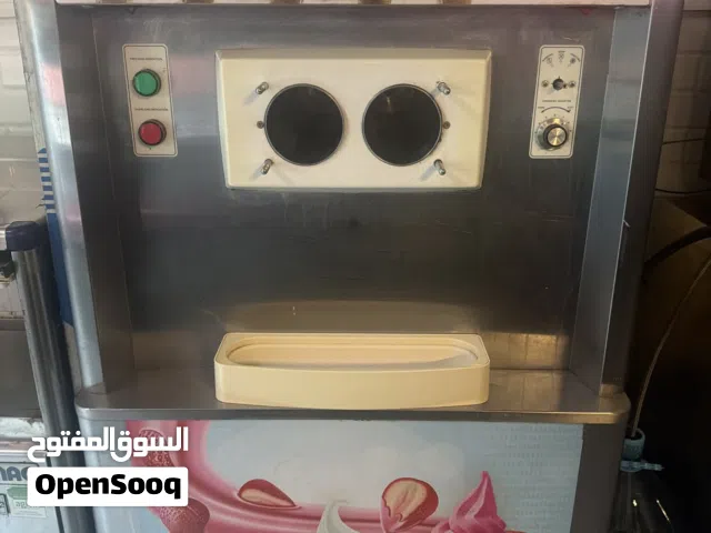 مكينة ايس كريم كبيره