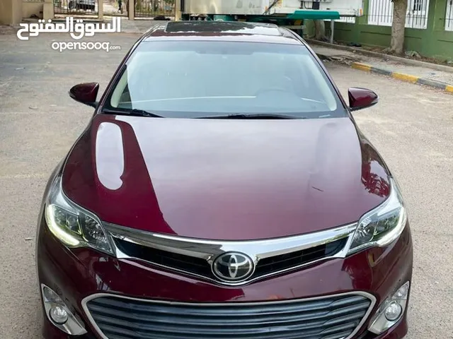 Used Toyota Avalon in Tripoli