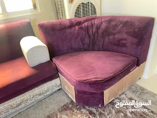 طقم كنب خليجي 12 مقعد لون بنفسجي وخمس مراكي وخمس زوايا لون رمادي