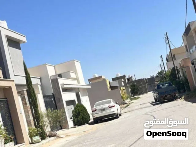 ارض بمساحة 280 متر للبيع