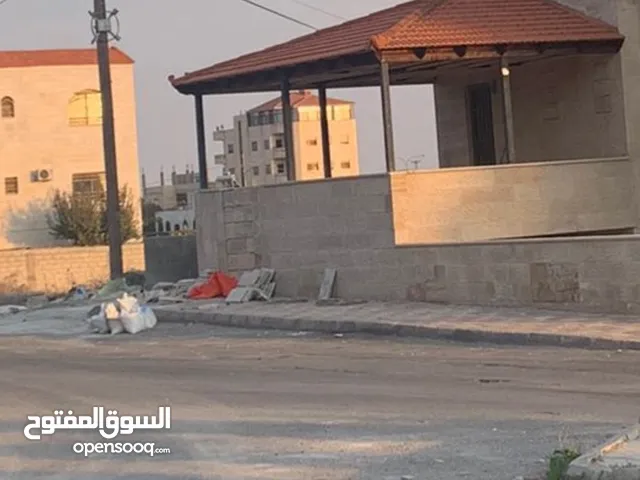 115 m2 3 Bedrooms Apartments for Sale in Amman Khirbet Sooq