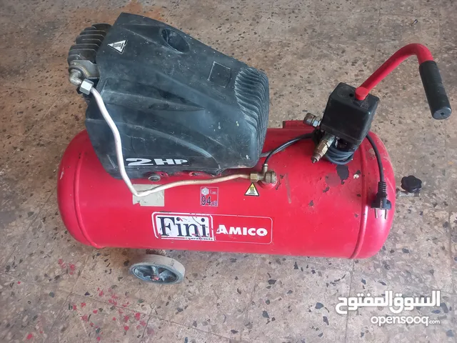 كمبر.سوري 50 لتر إيطالي كهرباء 220v أموره تمام شغال الله يبارك