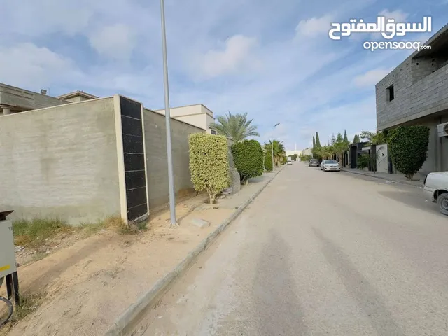 260 m2 More than 6 bedrooms Townhouse for Sale in Misrata Other