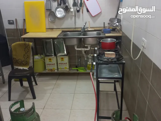 مطعم حمص فلافل