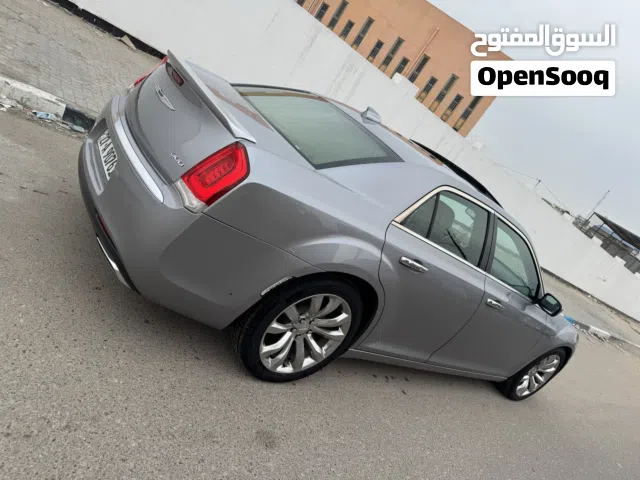 2017 كرايسلر 300 300S V6