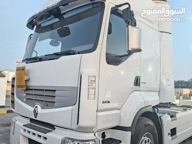 Tractor Unit Renault 2013 in Al Batinah