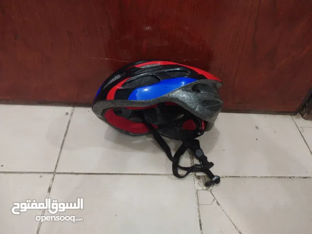 خوذة جديدة و أصلية غير مستعملة