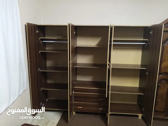 خزانه للبيع