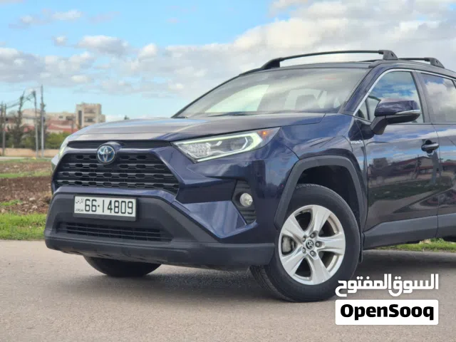 2021 Toyota RAV 4 XLE