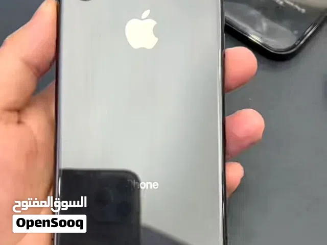 للبيع iPhone XS Max - 256GB سعة تخزين 256 جيجا البطارية 100% الجهاز بحالة جيدة ويعمل بكفاء