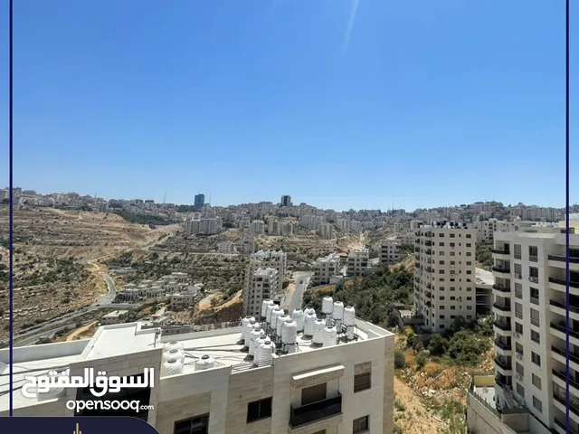 شقة مميزة جدا واسعة وشرحة وجديدة بإطلالة خلابة مفتوحة لا يمكن التسكير عليها أبدا للبيع في الطير