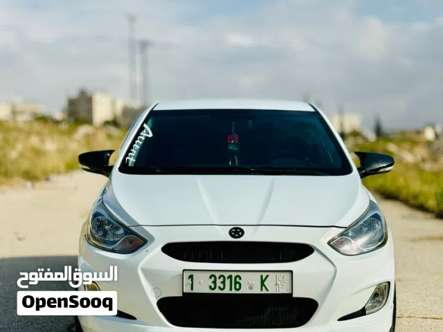 2013 هيونداي اكسنت GL