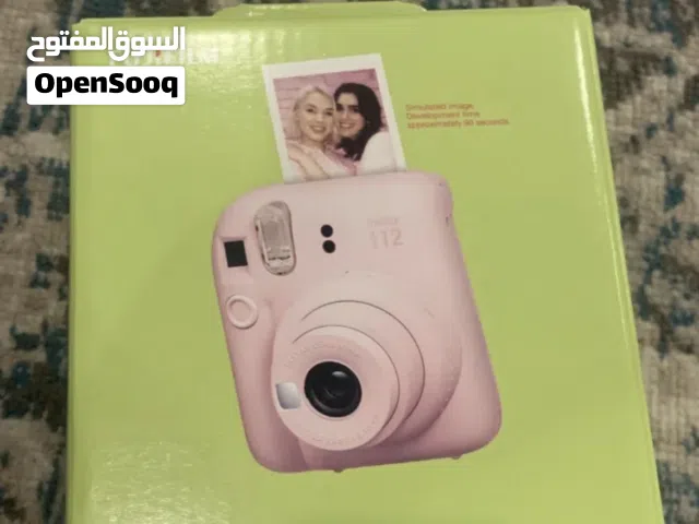 Camera instax mini 12 fujifilm كاميرا فورية غير مستعملة مع جميع الملحقات