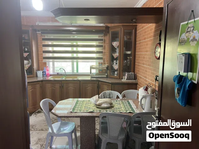 150 m2 3 Bedrooms Apartments for Sale in Irbid Al Hay Al Janooby