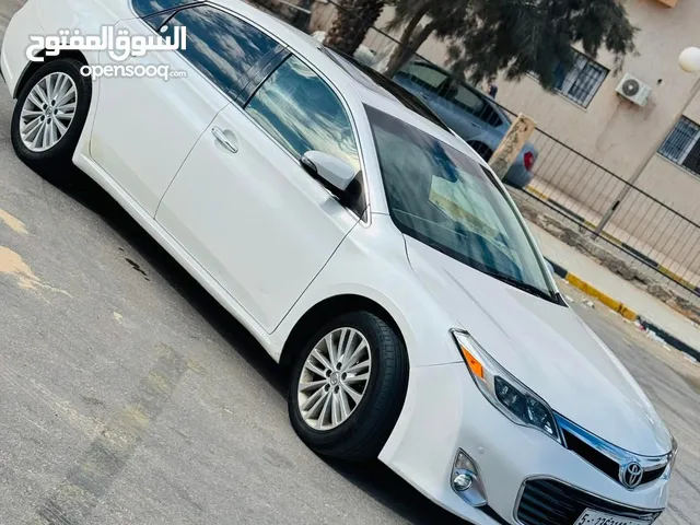 Used Toyota Avalon in Zuwara