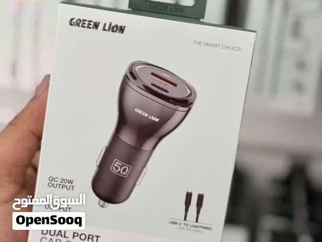 شاحن سيارة 20 واط و 30 واط مع سلك لاتينج من شركة جرين ضمان سنة