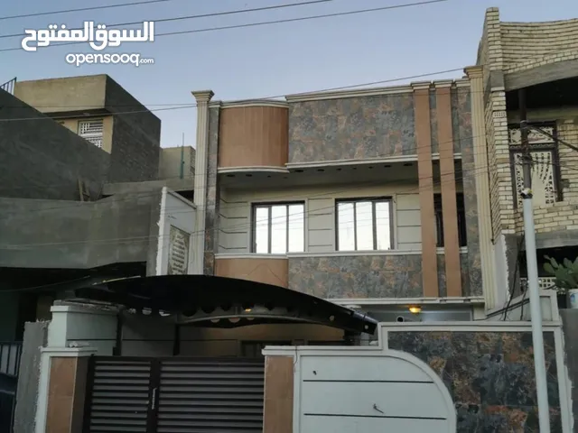 170 m2 5 Bedrooms Townhouse for Sale in Baghdad Bayaa
