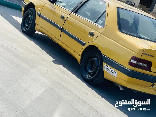 New Peugeot 405 in Baghdad