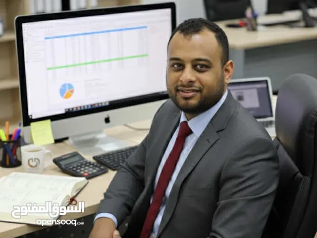 محاسب خبره يبحث عن دوامً جزئى أو زيارات خبره فى إمساك الدفاتر المحاسبيه وإعداد التقارير الماليه