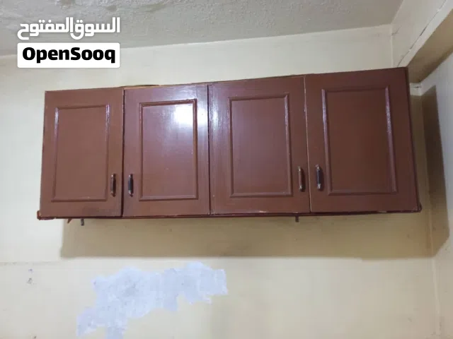 خزانه تعليق عمق 36 سم ارتفاع 64 طول 170 خشب ثقيل لا كسر ولا خلع الموقع عمان