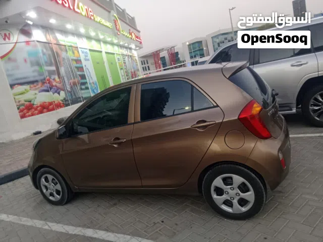 2014 كيا بيكانتو Standard