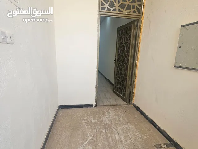 125 m2 2 Bedrooms Apartments for Rent in Basra Sana'a