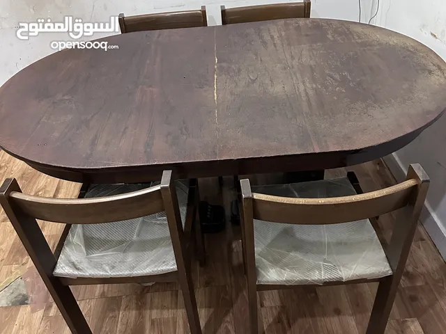 Daining table with 4 chairs