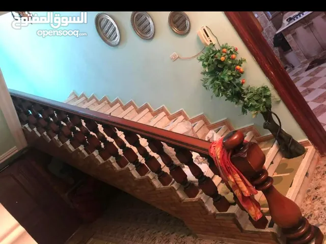 370 m2 4 Bedrooms Villa for Sale in Jumayl Other