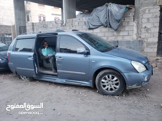 Used Kia Carnival in Sana'a