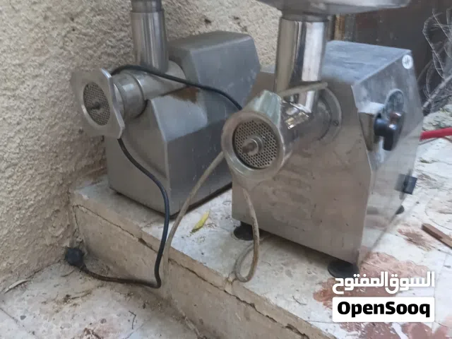 ماكنات لحمه مستعمله للبيع