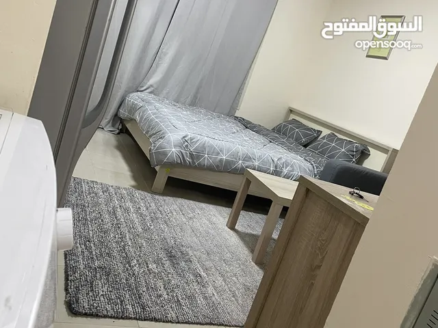 8 m2 Studio Apartments for Rent in Sharjah Al Mujarrah