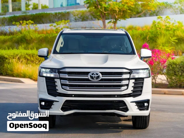 SUV Toyota in Muscat