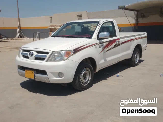 2007 تويوتا هيلوكس GL