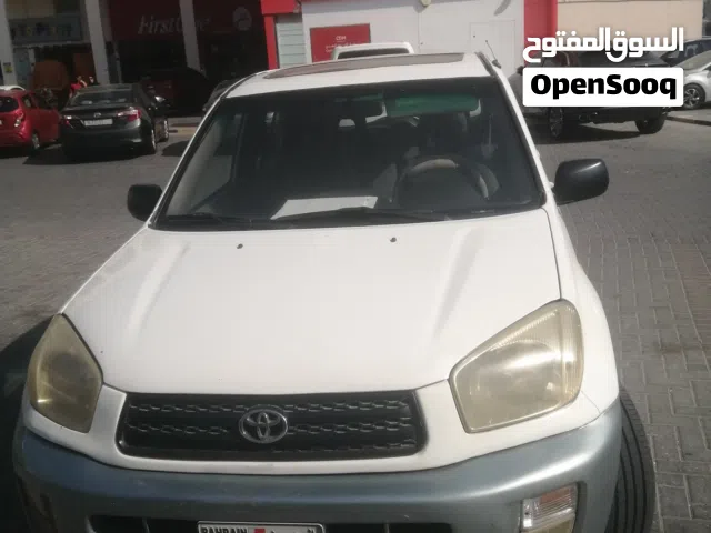 Toyota Rav 4 2003 model SUV jeep