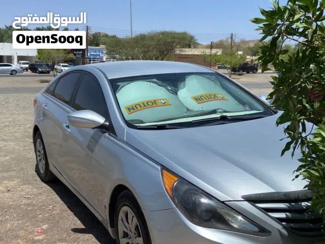 هيونداي سوناتا موديل 2012 للبيع