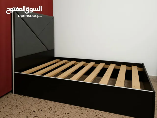 سرير العدد ثنين