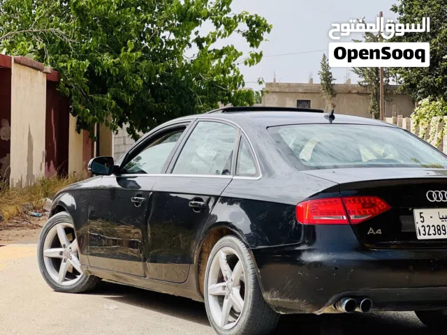 2011 أودي A4 Sedan