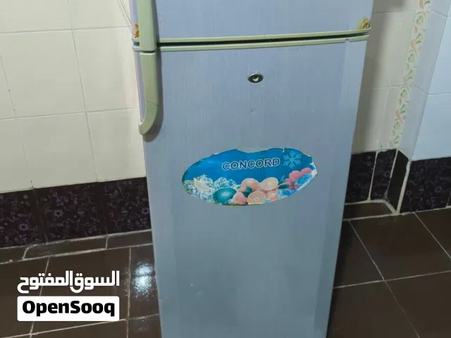 تلاجه بخاريه نظيفه وشغاله ومعا تلاجه مياه هومر