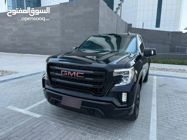 للبيع GMC سييرا (خليجي)  موديل 2022  الموتر باب واحد